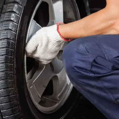 Cambio de neumáticos en Granada con Imporauto