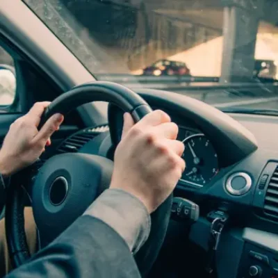 Dirección asistida del coche